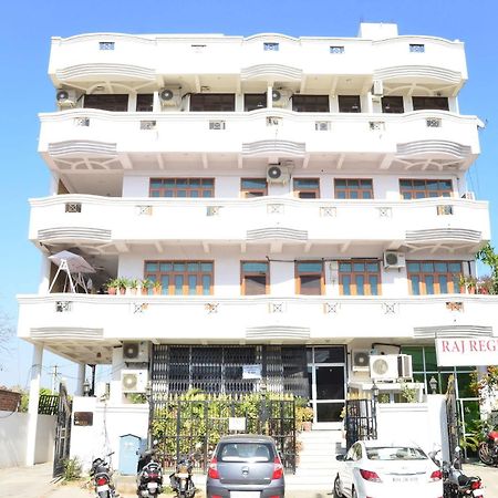 Raj Regency Hotel Jaipur Bagian luar foto