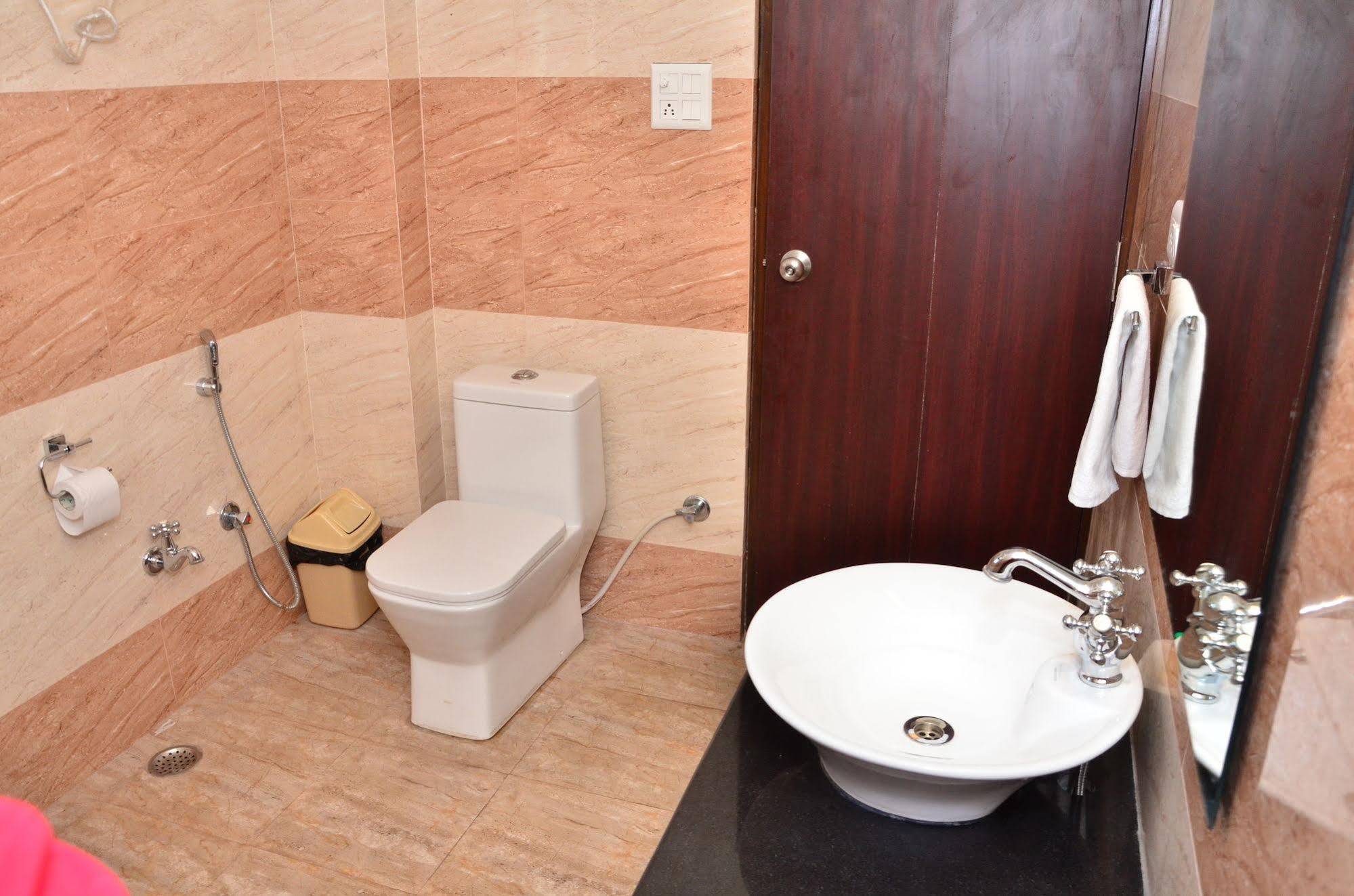 Raj Regency Hotel Jaipur Bagian luar foto