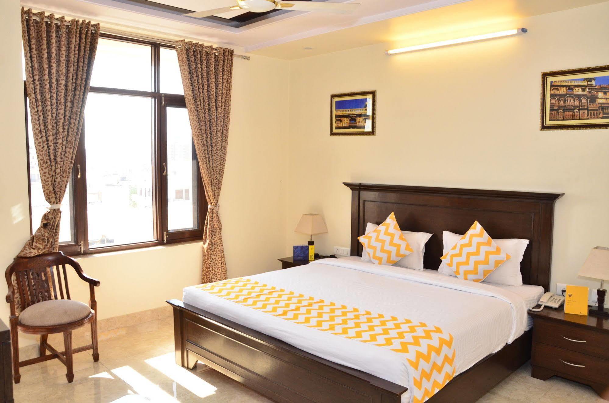 Raj Regency Hotel Jaipur Bagian luar foto